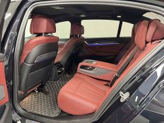 BMW 5 Series Facelift 530Li Luxury Edition Premium Package - ფოტო 17