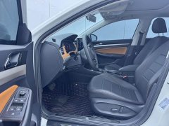 Volkswagen Bora 200TSI DSG Comfort Pro - ფოტო 10