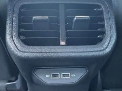 Volkswagen Bora 200TSI DSG Comfort Pro - ფოტო 7