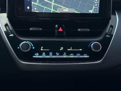 Toyota Corolla 1.8L CVT Sport - ფოტო 13