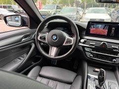 BMW 5 Series (Imported) 525i M Sport Package - ფოტო 11