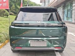 Li Auto L8 Max - ფოტო 4