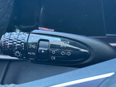 Hyundai Elantra 2022 1.5L CVT Luxury - ფოტო 14