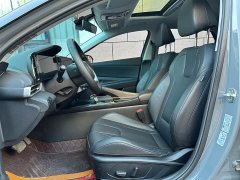 Hyundai Elantra 2022 1.5L CVT Luxury - ფოტო 17