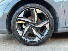 Hyundai Elantra 2022 1.5L CVT Luxury - ფოტო 20