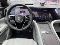 AITO M9 Extended Range Ultra 42kWh 6-Seater - ფოტო 9