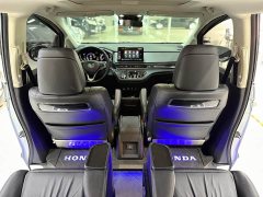 Honda Odyssey 2.0L e:HEV Luxury - ფოტო 18
