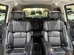 Honda Odyssey 2.0L e:HEV Luxury - ფოტო 19