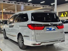 Honda Odyssey 2.0L e:HEV Luxury - ფოტო 7