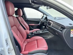 Porsche Macan 2.0T Aspiration - ფოტო 13