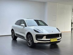 Porsche Macan 2.0T Aspiration - ფოტო 3