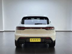 Porsche Macan 2.0T Aspiration - ფოტო 4
