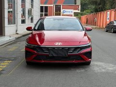 Hyundai Elantra 1.5L CVT Luxury - ფოტო 3