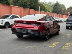 Hyundai Elantra 1.5L CVT Luxury - ფოტო 5