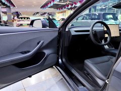 Tesla Model 3 2023 Rear-Wheel Drive - ფოტო 10