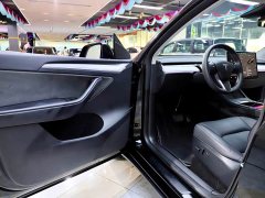 Tesla Model Y Rear-Wheel Drive - ფოტო 7