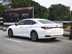 Lexus ES 2022 300h Premium Edition - ფოტო 3