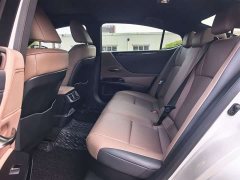 Lexus ES 2022 300h Premium Edition - ფოტო 9