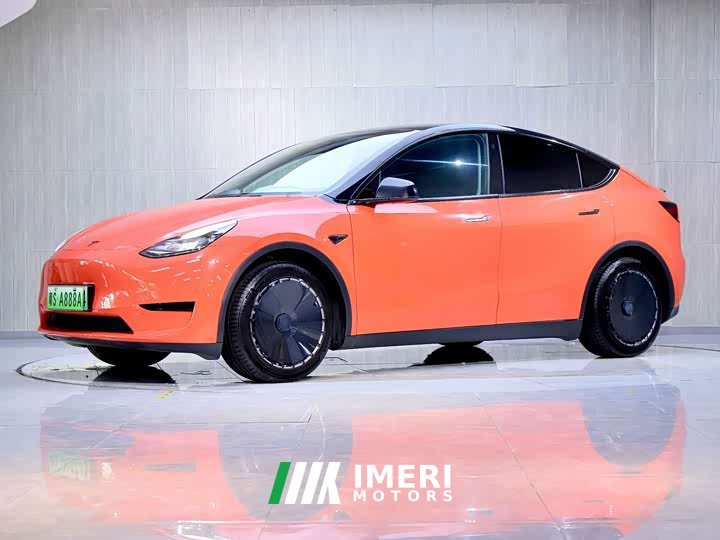 Tesla Model Y Facelift Rear-Wheel Drive