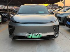BYD Voyah ET Extended Range 200 Pro - ფოტო 2