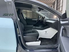 Tesla Model Y Rear-Wheel Drive - ფოტო 20