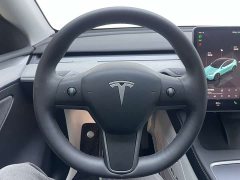 Tesla Model Y Rear-Wheel Drive - ფოტო 9