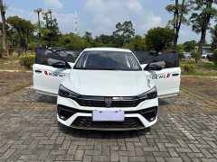 SAIC MG i5 1.5L Manual Diamond Edition - ფოტო 14