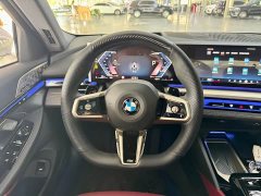 BMW 5 Series 530Li Luxury M Sport Package - ფოტო 9