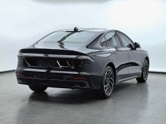 Lincoln Z i Cool Distinguished Edition - ფოტო 4