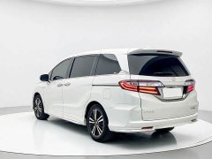 Honda Odyssey 2.0L Sharp Premium Edition - ფოტო 7