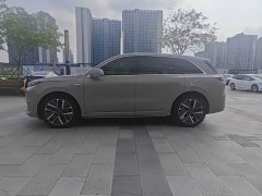 Li Auto L6 Pro - ფოტო 2