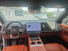 Li Auto L6 Pro - ფოტო 8