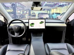 Tesla Model Y Rear-Wheel Drive - ფოტო 12