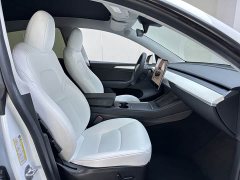Tesla Model Y 2022 Facelift Long Range All-Wheel Drive - ფოტო 13