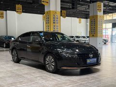 Nissan Teana 2.0L SV Black Gold Edition - ფოტო 4