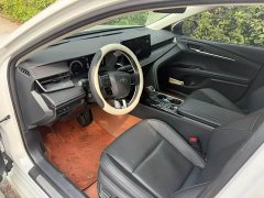 Toyota Camry 2024 Hybrid 2.5HG Premium Edition - ფოტო 8