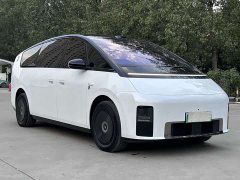 Li Auto MEGA Home - ფოტო 3
