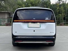 Li Auto MEGA Home - ფოტო 5