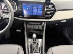 Volkswagen Jetta VS5 280TSI Automatic Gloss Deluxe Edition - ფოტო 13