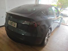 Tesla Model Y Facelift Rear-Wheel Drive - ფოტო 3