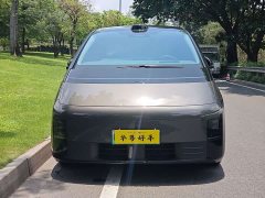Li Auto Li Xiang MEGA Ultra - ფოტო 2