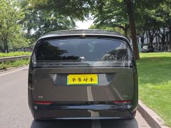 Li Auto Li Xiang MEGA Ultra - ფოტო 3
