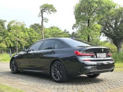 BMW 3 Series 325Li M Sport Night Edition Package - ფოტო 7