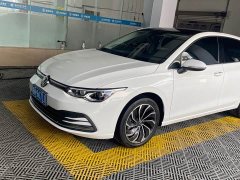 Volkswagen Golf 2023 280TSI DSG Pro - ფოტო 1