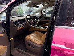 Denza D9 2022 DM-i 970 AWD Flagship - ფოტო 2