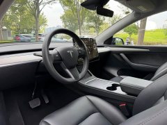 Tesla Model Y Long Range All-Wheel Drive - ფოტო 9