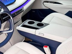 Buick GL8 New Energy 2024 Luxe Premium 7-Seater - ფოტო 4