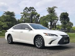 Lexus ES 2023 200 Excellence Edition - ფოტო 3