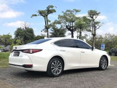 Lexus ES 2023 200 Excellence Edition - ფოტო 6