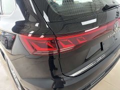 Volkswagen Touareg 2.0TSI Sharp Shadow Edition - ფოტო 8